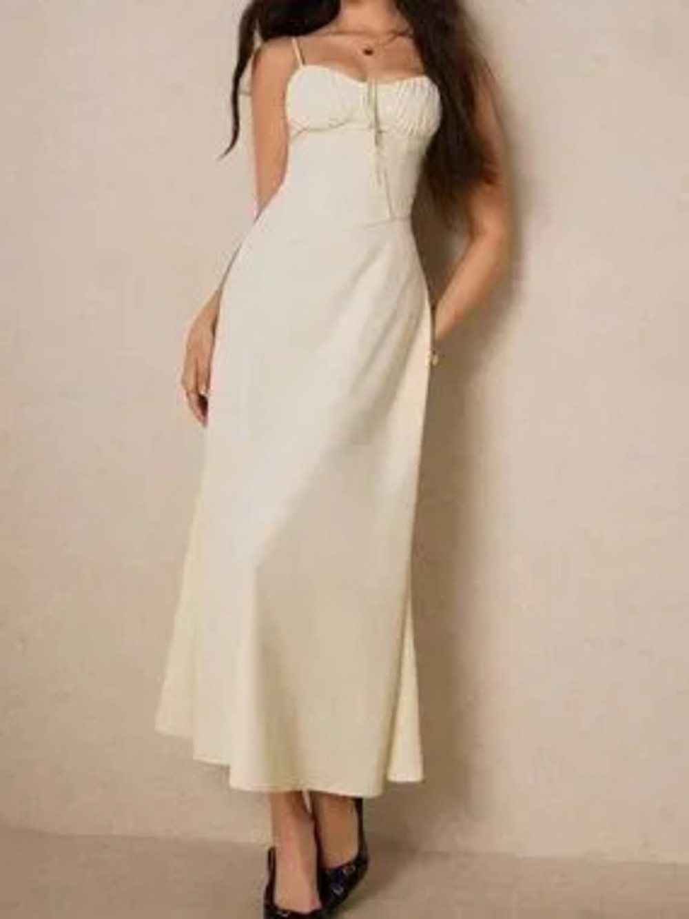 ZARA Apricot Chic Women's Maxi Dress with Sweetheart Neckline - Picture 4 of 7